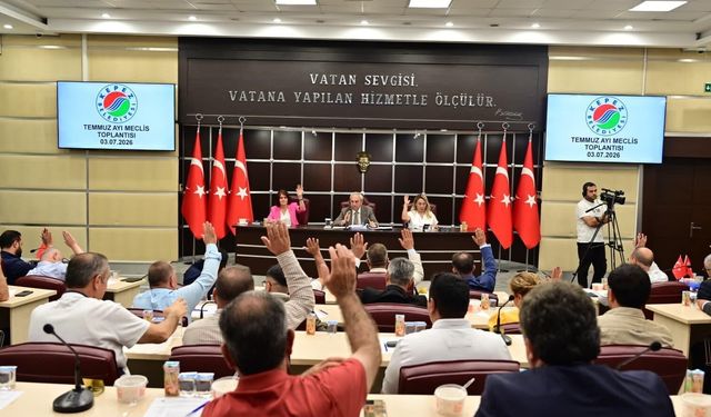 Kepez Belediye Başkanı Kocagöz'den çalışanlara bayram ikramiyesi müjdesi