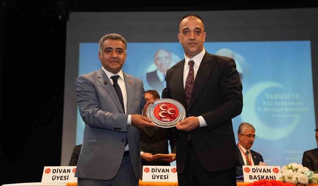 MHP Yakutiye ilçe kongresi yapıldı: Sinan Demir yeniden başkan
