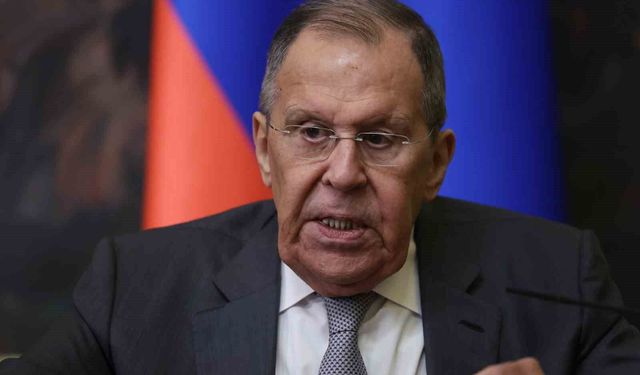 Rusya Dışişleri Bakanı Lavrov: '(ABD'nin İran'a saldırıları) Bu durumun kimseye faydası yok'