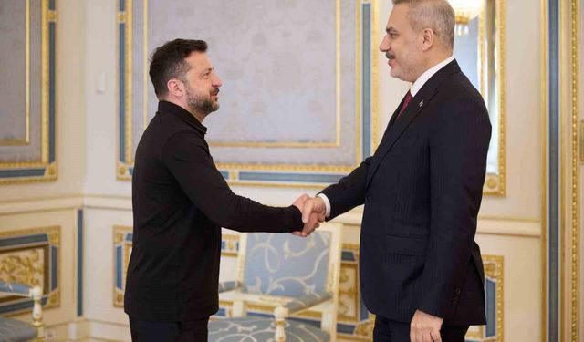 Zelenskiy, barışın sağlanmasına yönelik çabaları nedeniyle Türkiye ve Bakan Fidan'a teşekkür etti