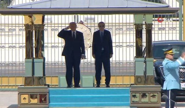 Recep Tayyip Erdoğan, ABD Başkanı Donald Trump'ı resmi törenle karşılıyor/CANLI