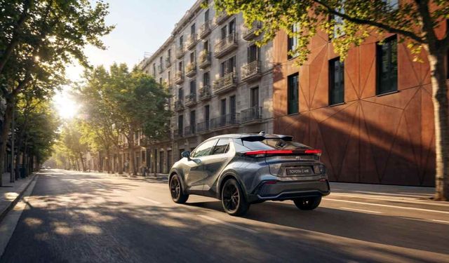 Toyota C-HR Hybrid İlk 6 Ayda SUV Segmentinin Zirvesinde Yer Aldı