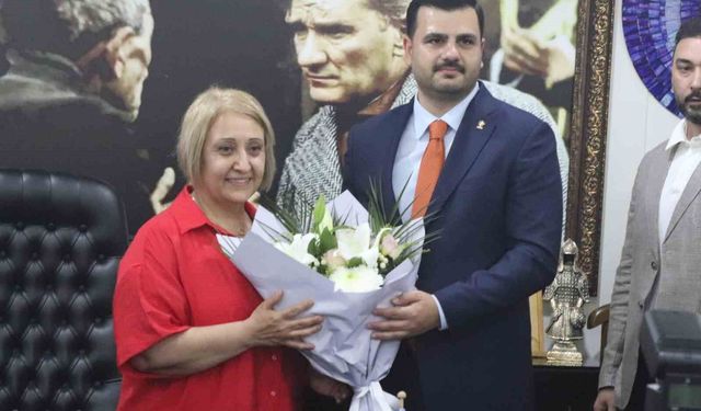 AK Parti Genel Sekreteri İnan: 'İlkay Çiçek 1,5 yıl partimize katılmak için çabaladı'