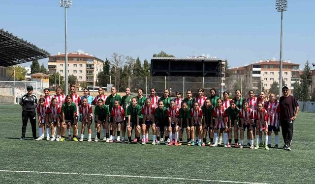 Bilecik Kolej Spor Kulübü, U15 Gelişim Ligi öncesi moral buldu
