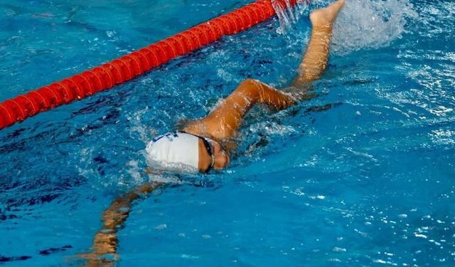 Bilecik'te 'Yüzme Bilmeyen Kalmasın' projesi başladı