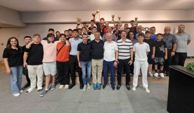 Bilardo gençlerde Muğla'ya ilk madalya