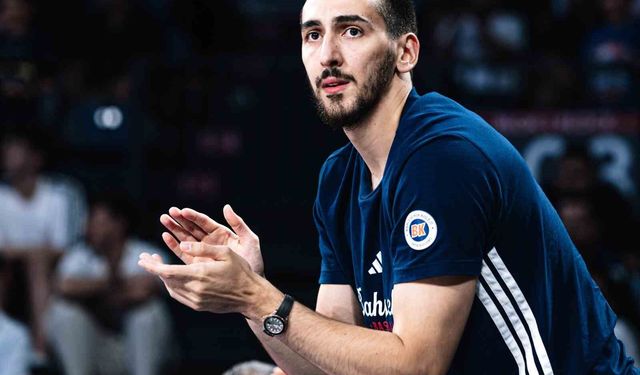 Kenan Sipahi: 'EuroCup'ta kupayı kaldıran taraf olmaya çalışacağız'