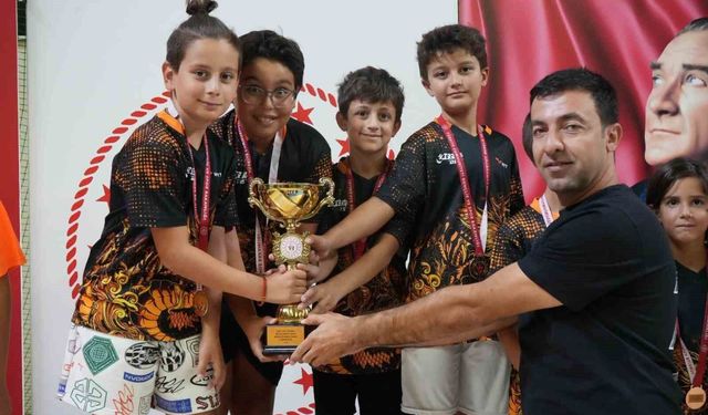 Menteşe'de masa tenisi minikler il birinciliği müsabakaları tamamlandı