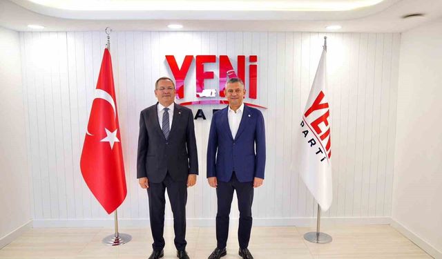 Mesut Ergin'den Ankara'da Özgür Özel'e ziyaret