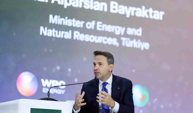 Bakan Bayraktar: 'Geniş kapsamlı iş birliği sayesinde dünyada enerji piyasalarının ne kadar dayanıklı olduğunu gösterebiliriz'