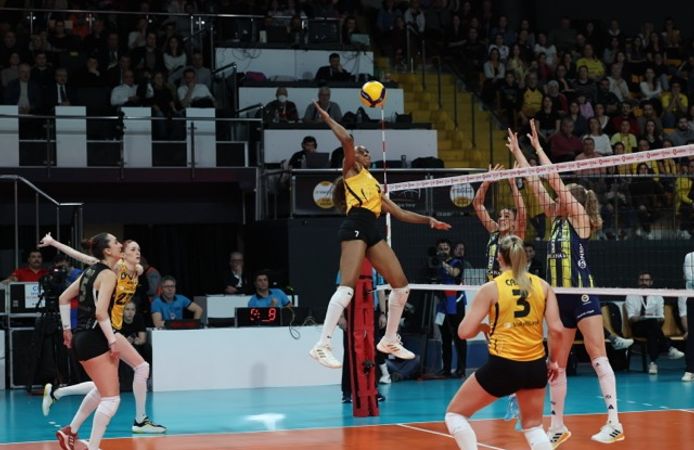 VakıfBank’tan Fenerbahçe’ye üst üste 5 maçta da geçit yok