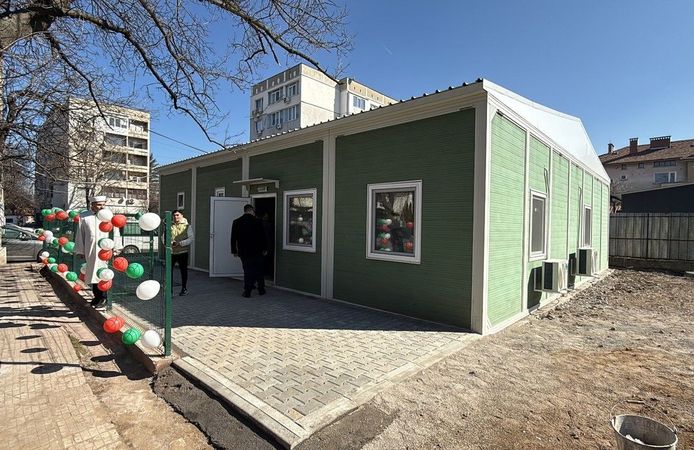 Türk hayırseverler Bulgaristan'da cami inşa ettirdi