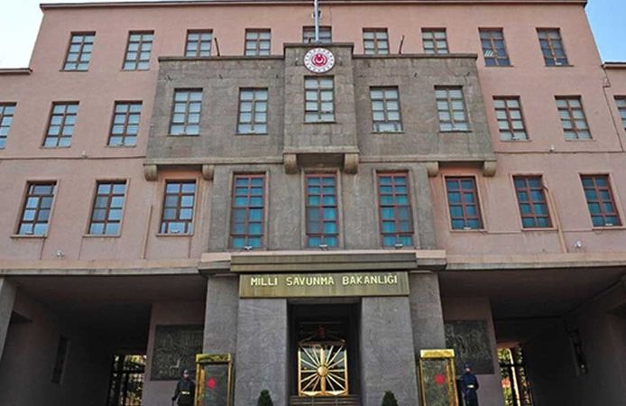 Savunma Bakanlığı'ndan Füze Açıklaması: Cevap Hakkımız Saklıdır