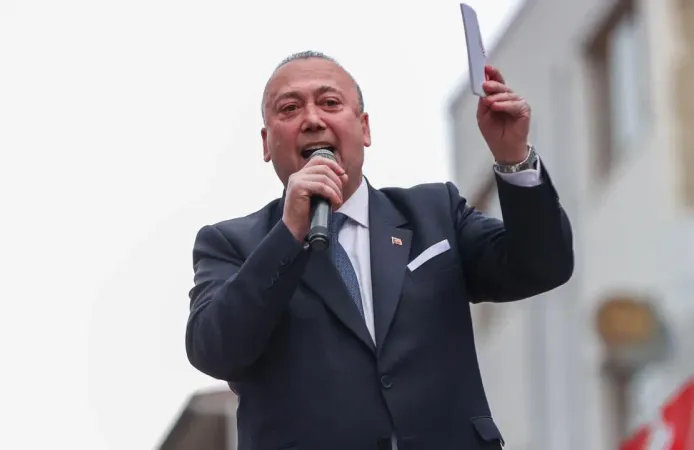 Uşak Belediye Başkanı Özkan Yalım'ın Mal Varlığına El Konuldu, TMSF Kayyum Olarak Atandı