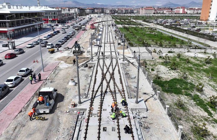 Başkan Altay: "Stadyum-Şehir Hastanesi Tramvay Hattı’nda yoğun mesai sürüyor"