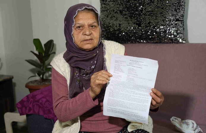 Emekli maaşını çekmek için güvendiği kiracısı tarafından dolandırıldı!