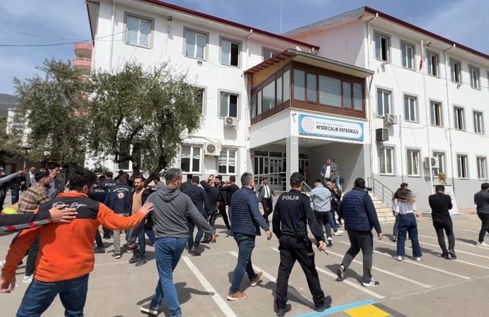 Kahramanmaraş’taki Okul Saldırısında Katile Kimin Müdahale Ettiği Ortaya Çıktı