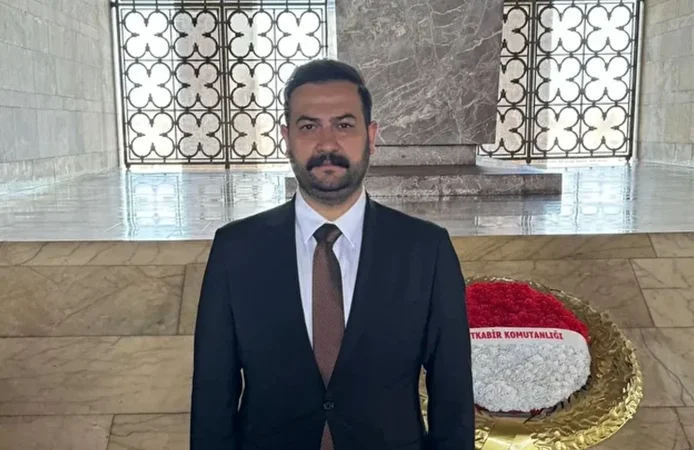 Ataşehir’de Başkanvekilliği Seçimini CHP Adayı Murat Güneş Kazandı