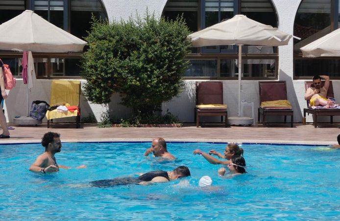 Bayramın dördüncü gününde turistik oteller doldu taştı