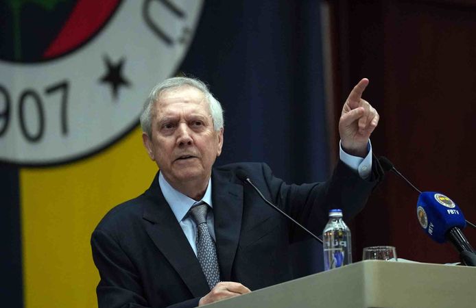 Aziz Yıldırım: "Futbol aklımız, Fenerbahçe’yi bilen sporculardan oluşacak"