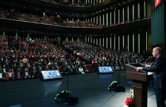 Erdoğan, Cumhurbaşkanlığı Külliyesinde düzenlenen Türk Kızılay Ödülleri Törenine katıldı