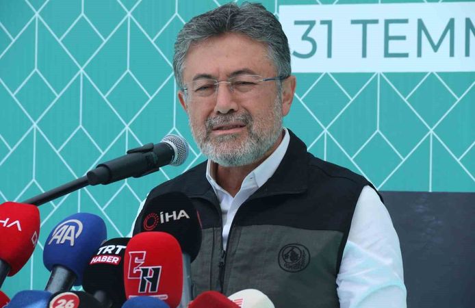 Bakan Yumaklı: 'Son 3 günde 218 yangına müdahale edildi'