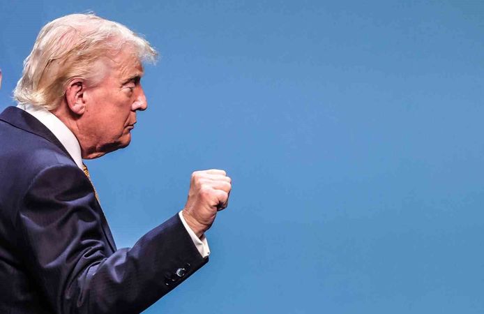 Trump: 'İran müzakerelere devam edilmesini istedi, ateşkesin sona erdiğini bildirdik'