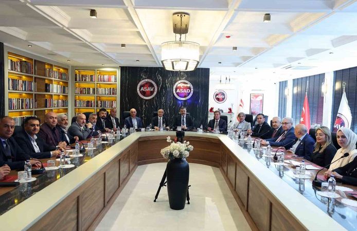 Bakan Çiftçi: 'Yurt içinde ve yurt dışında neredelerse mücadelemiz devam edecek'