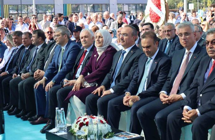 Bakan Memişoğlu: 'Şehir hastaneleri dünyanın en üst seviye sağlık hizmet binalarıdır'