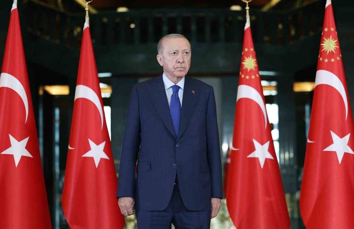 Erdoğan: '30 Ağustos, işgalcilerin hüsran, milletimizin ise bayram günüdür'