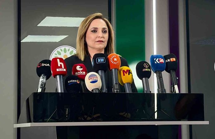 DEM Parti Sözcüsü Doğan: 'Türkiye'nin demokratikleşmesine yönelik çok ciddi bir yol açıldı'