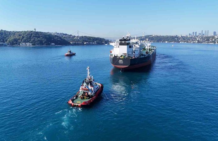 Karadeniz'de petrol tankerine İHA saldırısı düzenlendi
