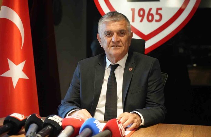 Suat Çakır: 'Yenemediğimiz tek takım Fenerbahçe'