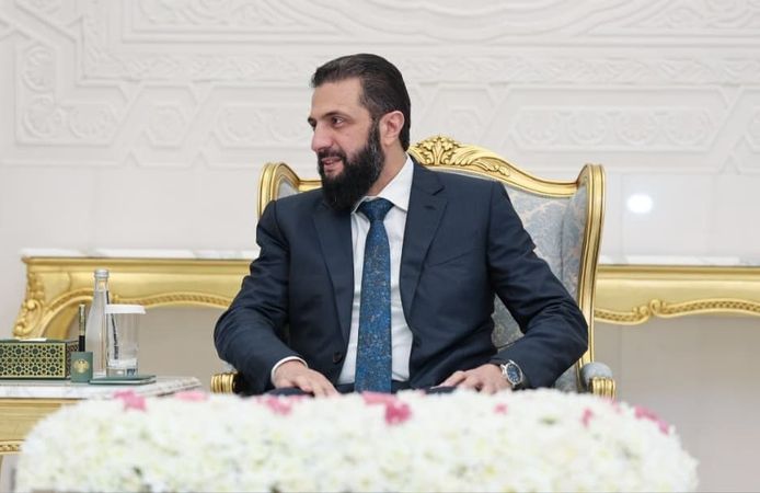 Terör örgütü SDG elebaşı Mazlum Abdi, örgütün feshedildiğini açıkladı