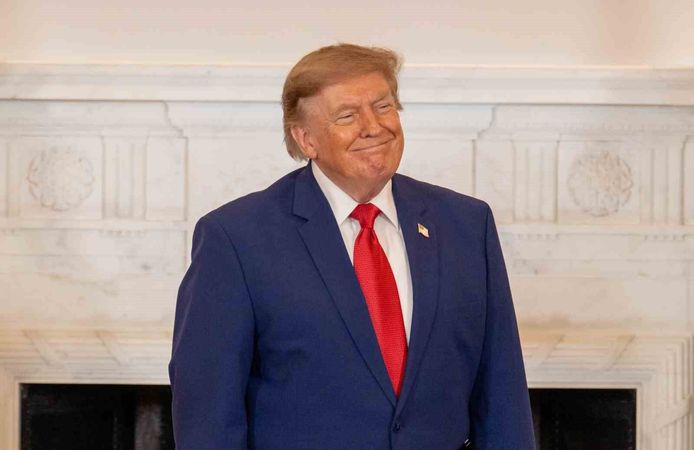 Trump: 'İran ile temasları fazla büyütmeden yürütüyoruz'