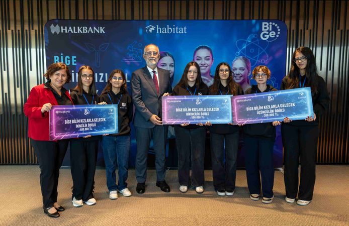 Halkbank BİGE’de ödüller ve müjdeler