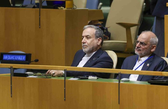 İran: 'Belirli şartlar yerine getirilirse Hürmüz Boğazı 7 gün içinde açılacak'