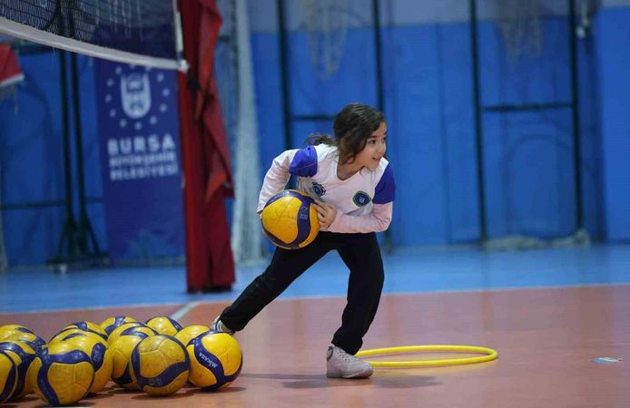 Kış spor okulları 3 Ekim'de başlıyor