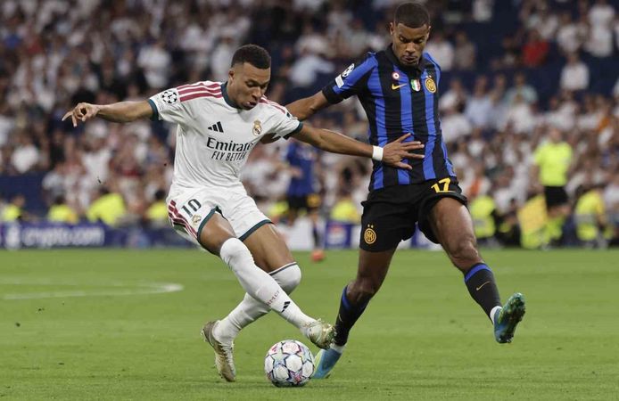 UEFA Şampiyonlar Ligi'nde yeni sezon 6 maçla başladı