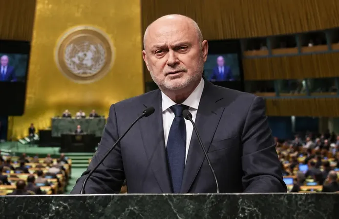 Türkiye, Feridun Sinirlioğlu'nu BM Genel Sekreterliği'ne aday gösterdi