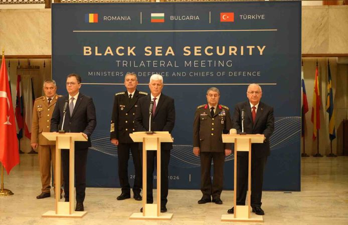 Bakan Güler: 'Karadeniz'de seyir güvenliğine yönelik ilave her türlü tedbiri alacağız'