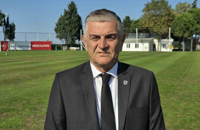 Suat Çakır: 'Trabzonspor'un dünya yıldızlarına rağmen iyi sonuç alacağız'
