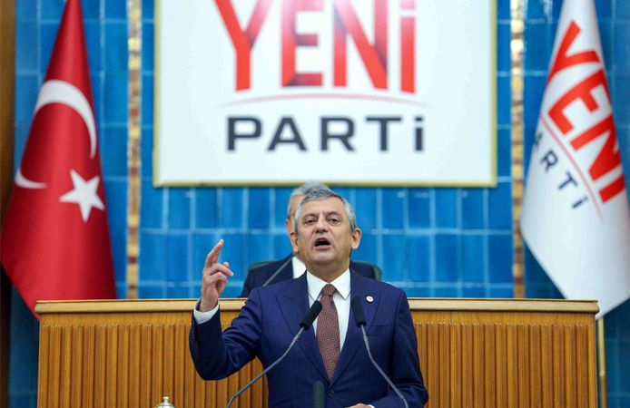 Özel: "Yanlış tuğla ile duvar örüyorsan duvarın altında sen de kalırsın, Allah korusun millet de kalır"