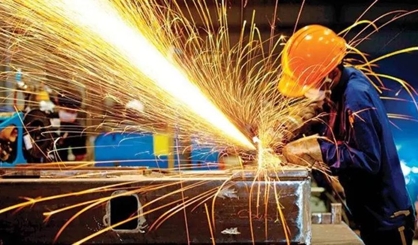 Sanayi üretimi yıllık yüzde 6 arttı