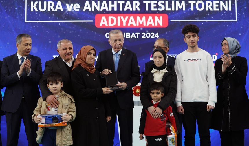 Erdoğan: “Belediyecilikte AK Parti ve Cumhur İttifakı'yla yarışabilecek hiçbir babayiğit yoktur”