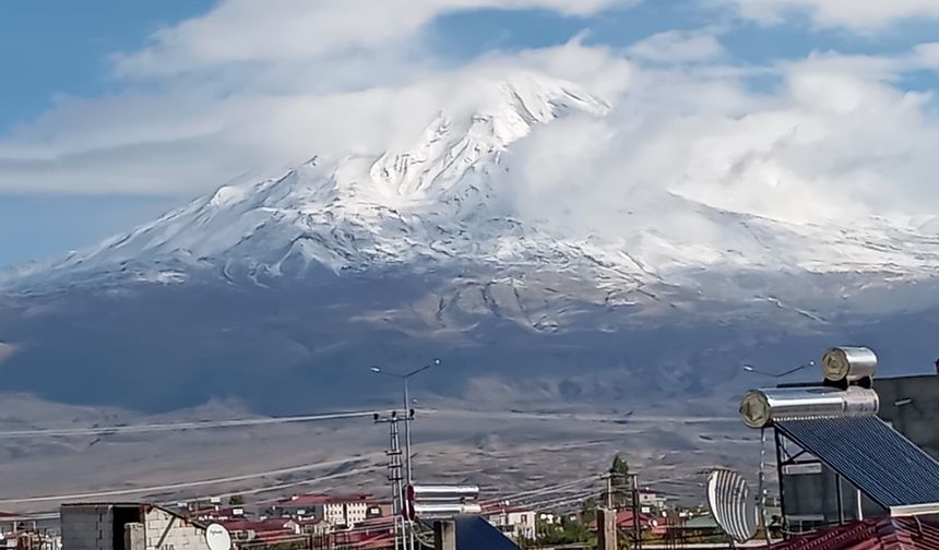 Türkiye'nin "çatısı" beyaza büründü