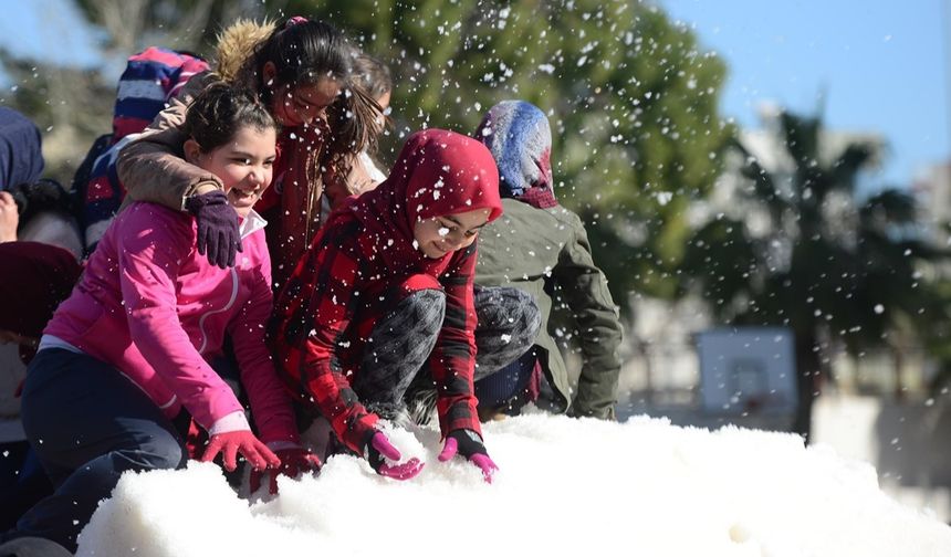 İstanbul'da okullar yarın tatil mi? Vali Gül'den açıklama geldi!