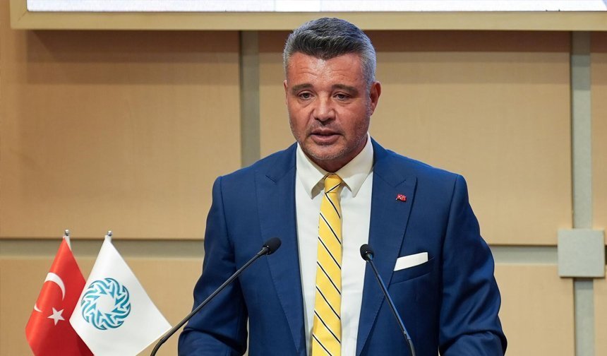 Fenerbahçe Başkanı Sadettin Saran Trafik Kazası Geçirdi