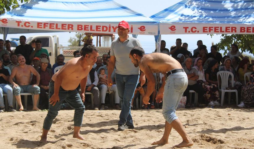 Bin metre rakımda ‘gelenekleri' yaşatmak için güreştiler