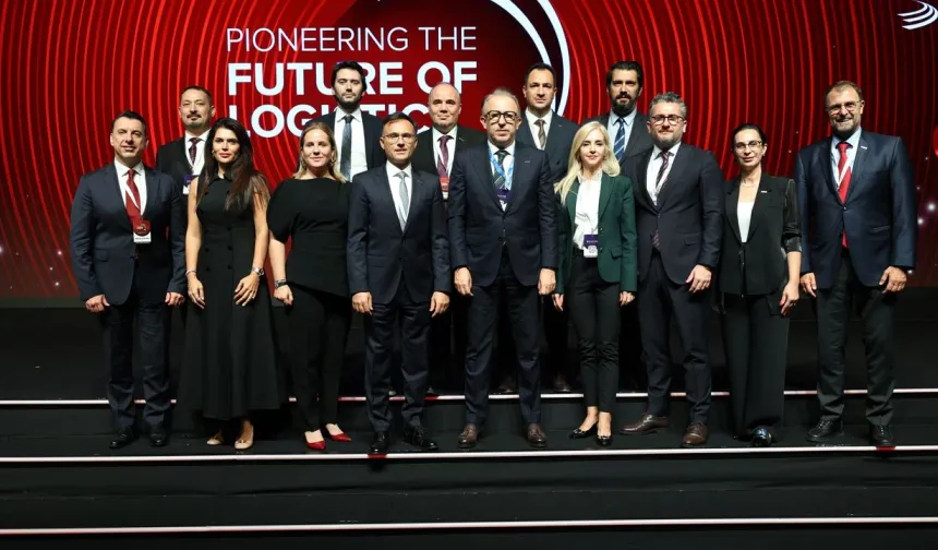 200 Milyar Dolar Büyüklük Hedefleyen Lojistik Sektörü  Türkiye Logistics Summit 2025’te Buluştu